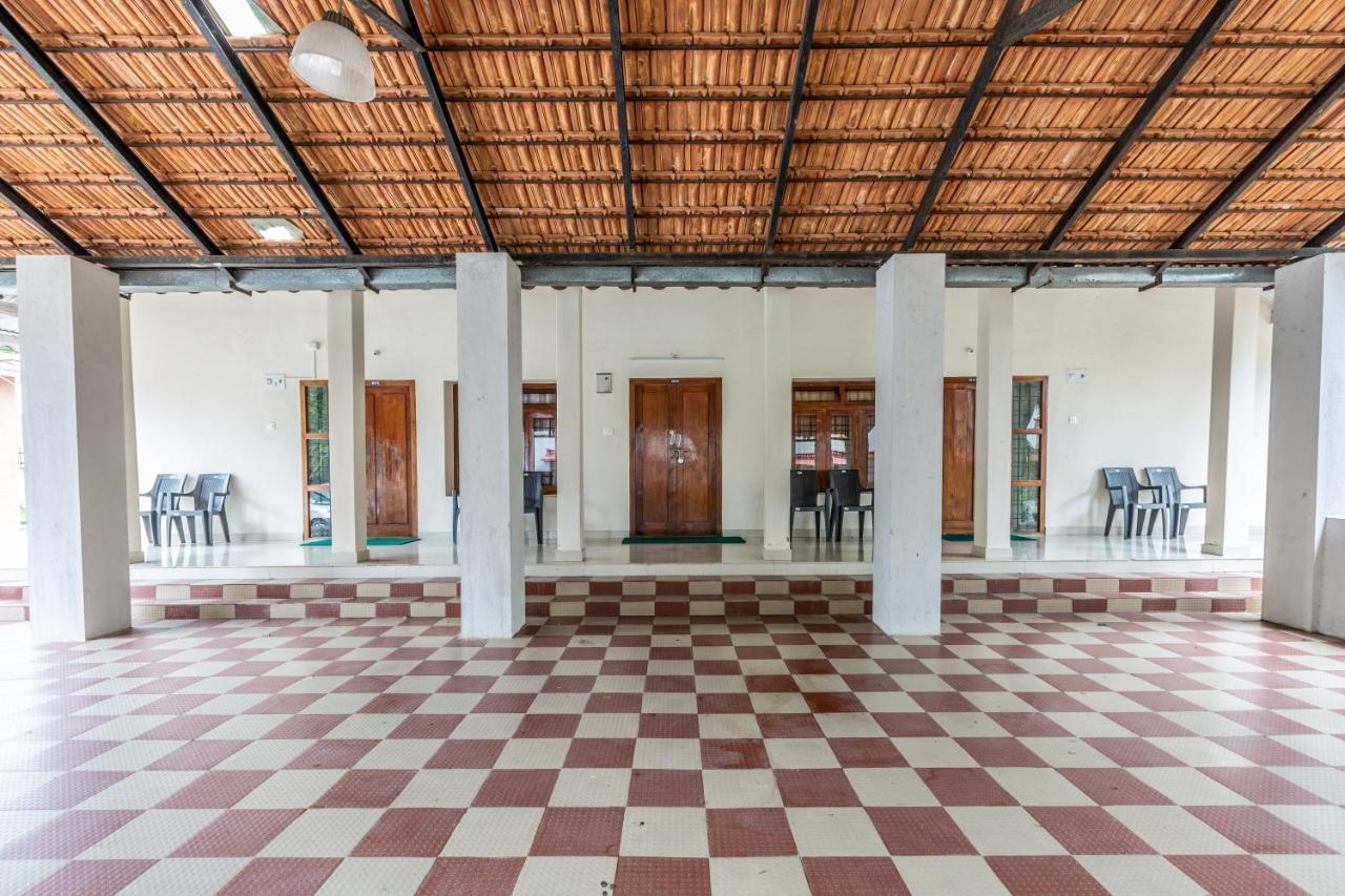 Kstdc Hotel Mayura Velapuri Belur Exterior photo